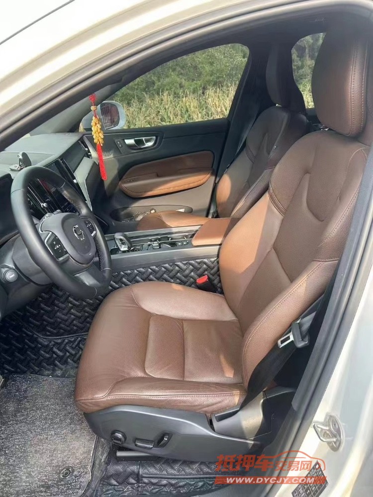 成都23年沃尔沃XC608