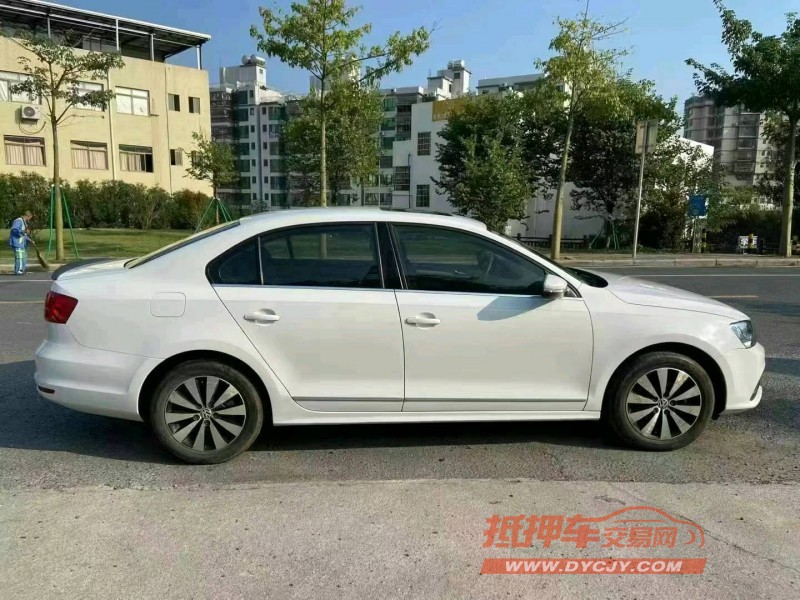 广州17年大众速腾4