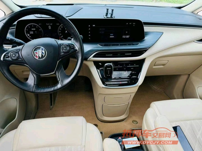 聊城22年别克GL84