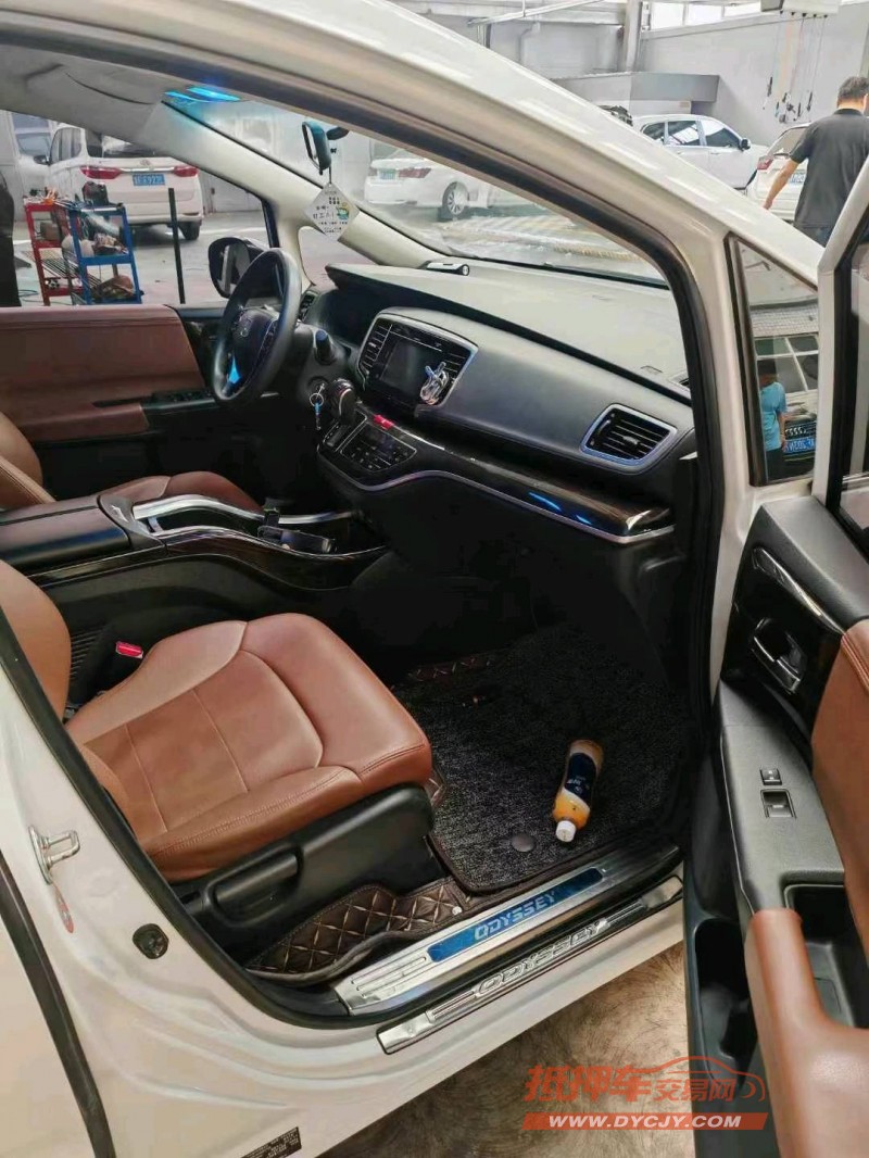 保定19年本田奥德赛8