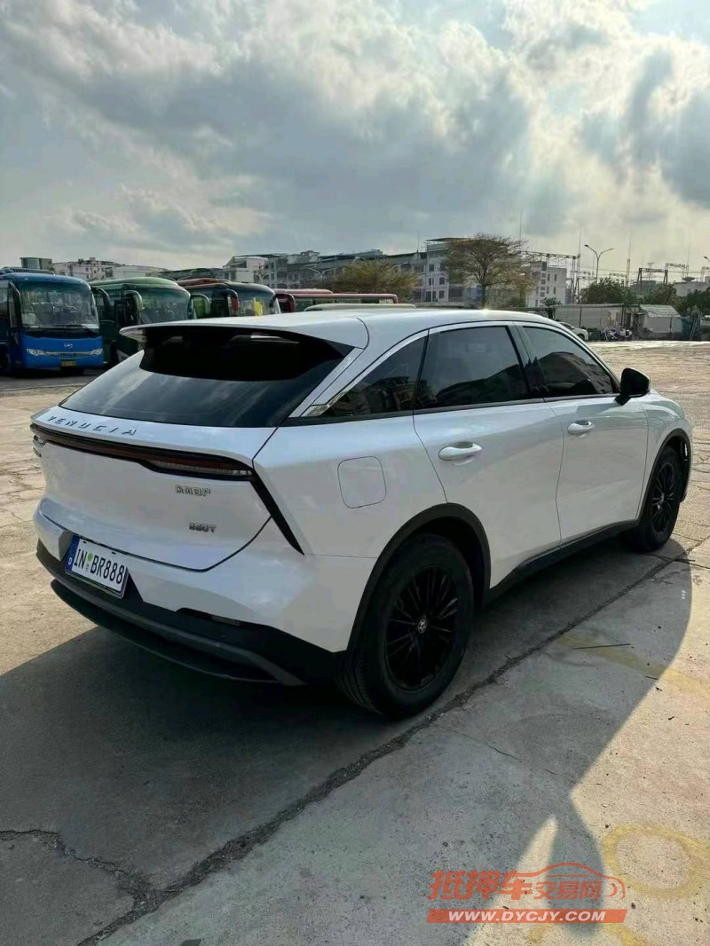 南寧22年啟辰大V8