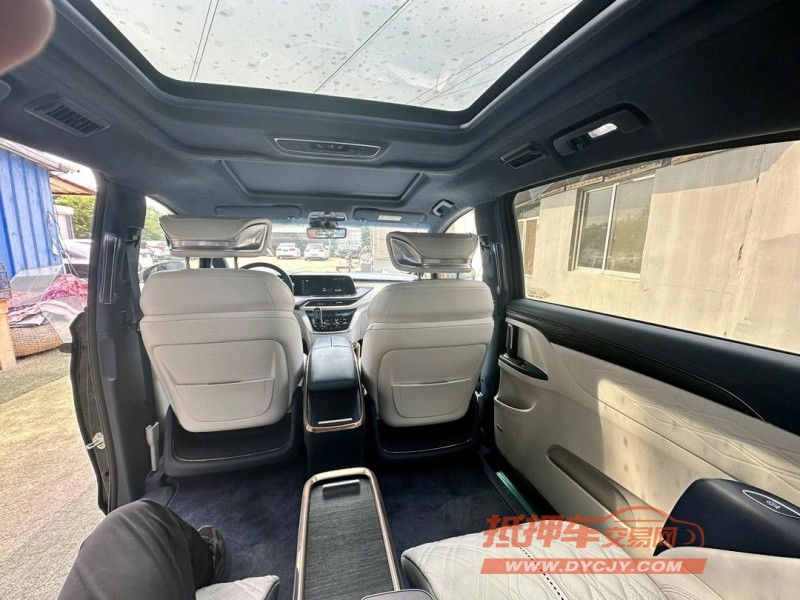 青岛21年别克GL86