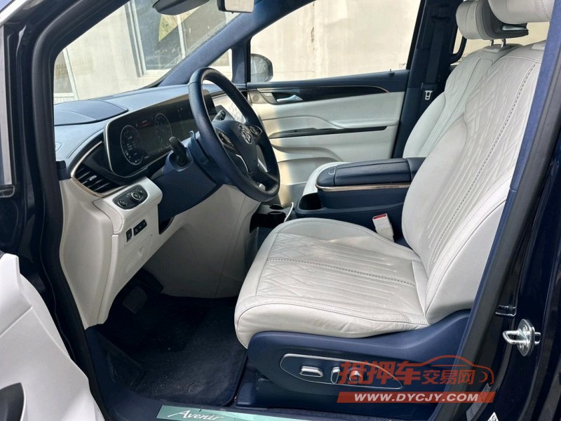 青岛21年别克GL88