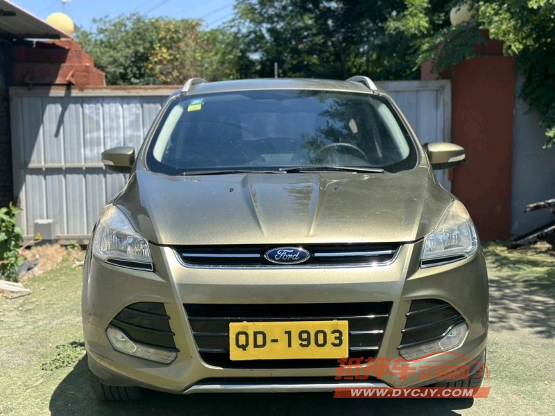 青岛15年福特翼虎1