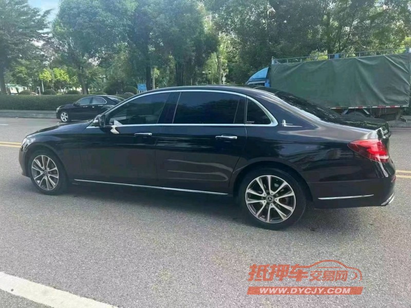 江门17年奔驰E5