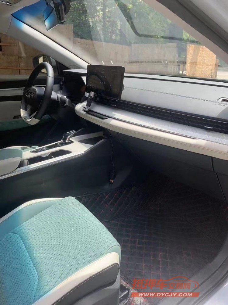 成都22年吉利雷神5