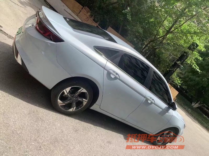 成都22年吉利雷神8