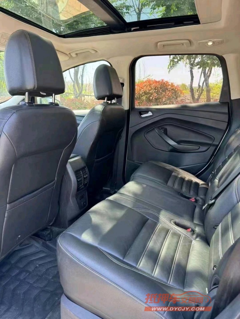 青岛19年福特翼虎4