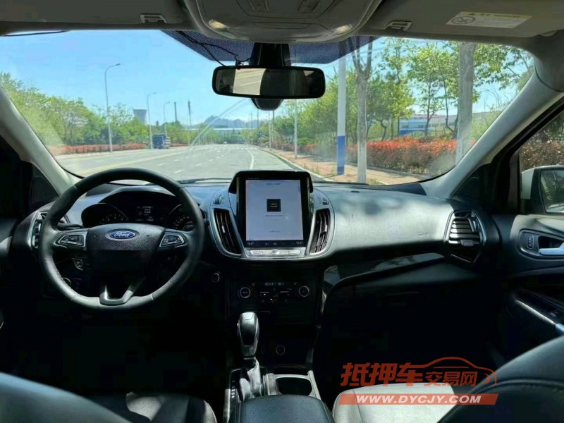 青岛19年福特翼虎6