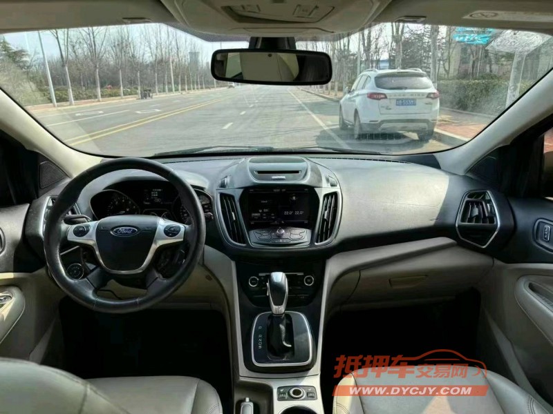 青岛13年福特翼虎6