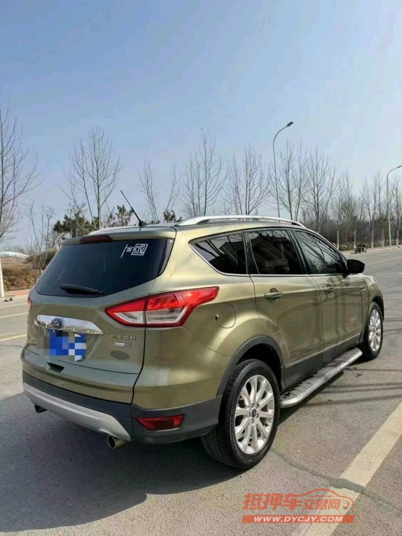 青岛13年福特翼虎8