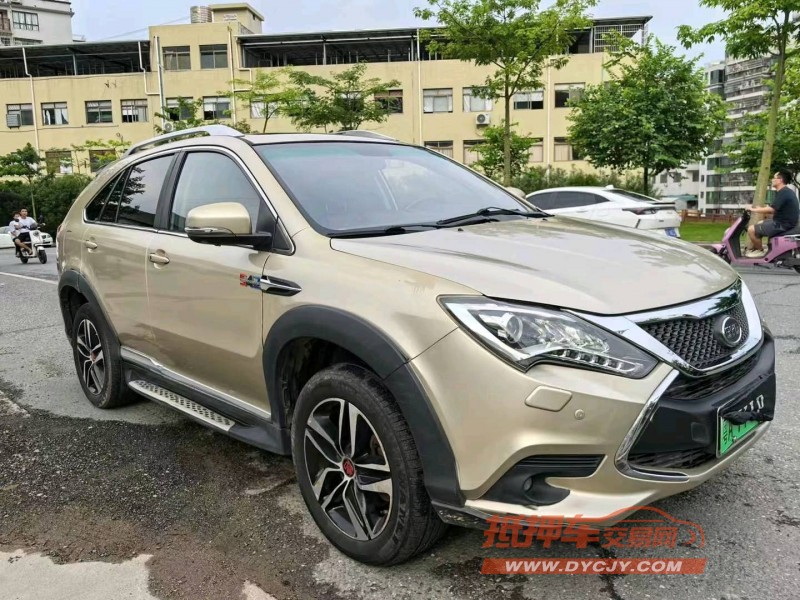 广州16年比亚迪唐5