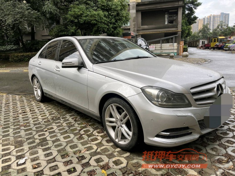 成都13年奔驰C2