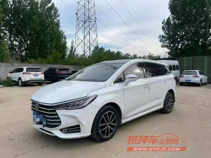 青岛18年比亚迪宋MAX2