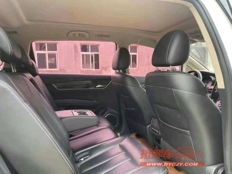 青岛18年比亚迪宋MAX8