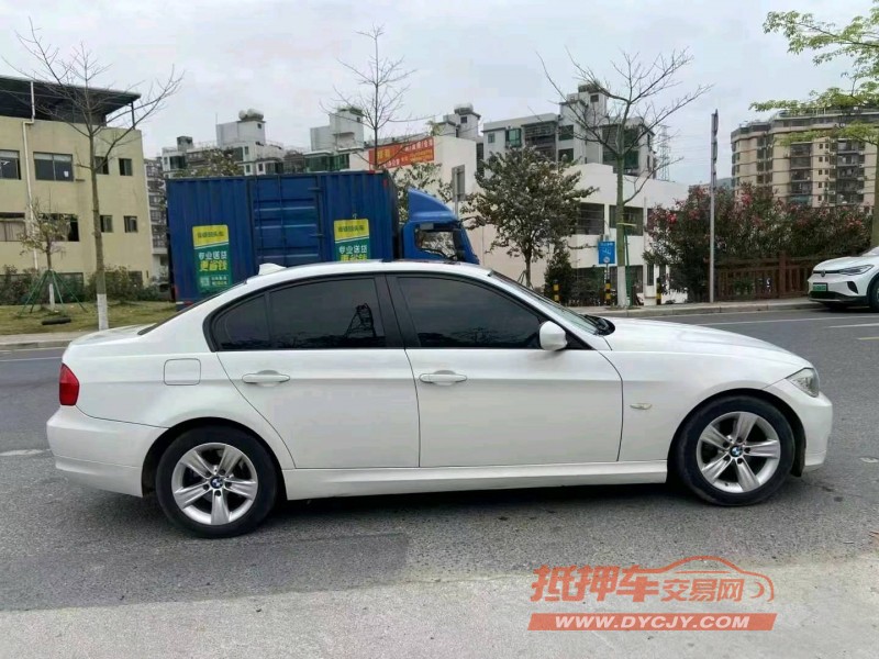 广州09年宝马3系4