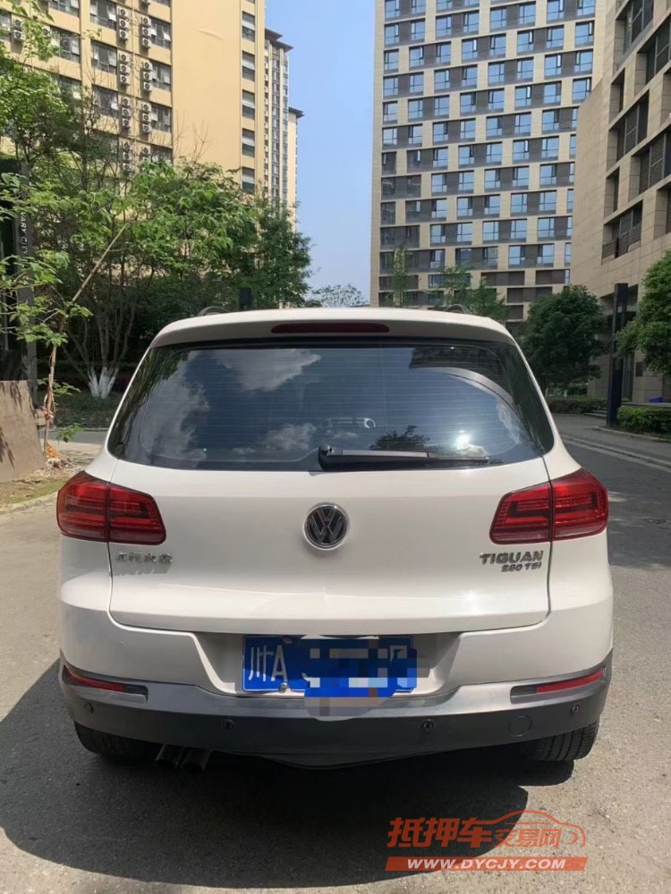 成都19年大众途观9