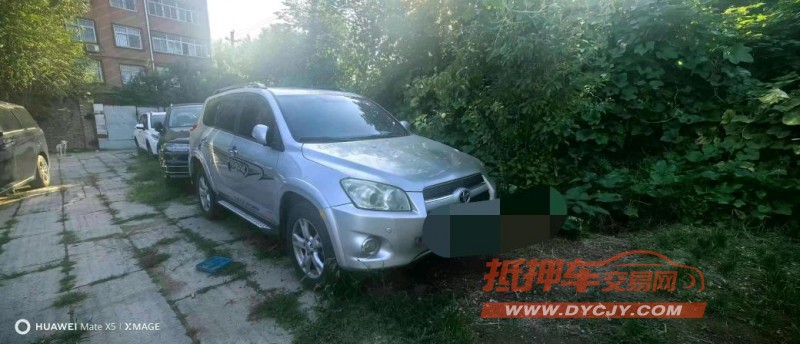 烟台13年丰田RAV42