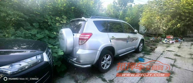 烟台13年丰田RAV44