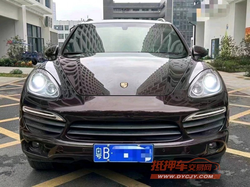 深圳14年保时捷卡宴1