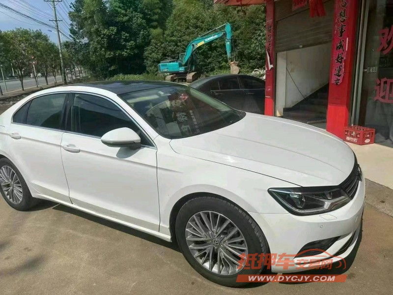 武汉15年大众凌渡2