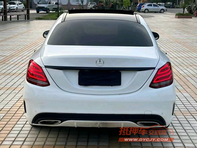 汕头17年奔驰C9