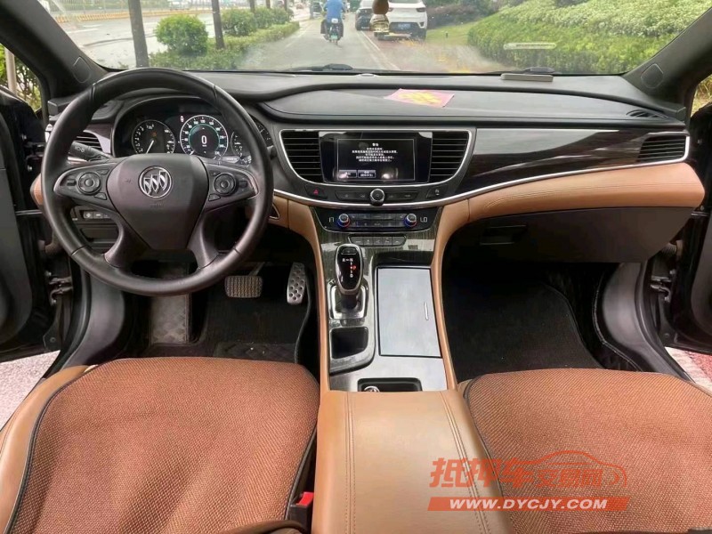 枣庄17年别克君越5