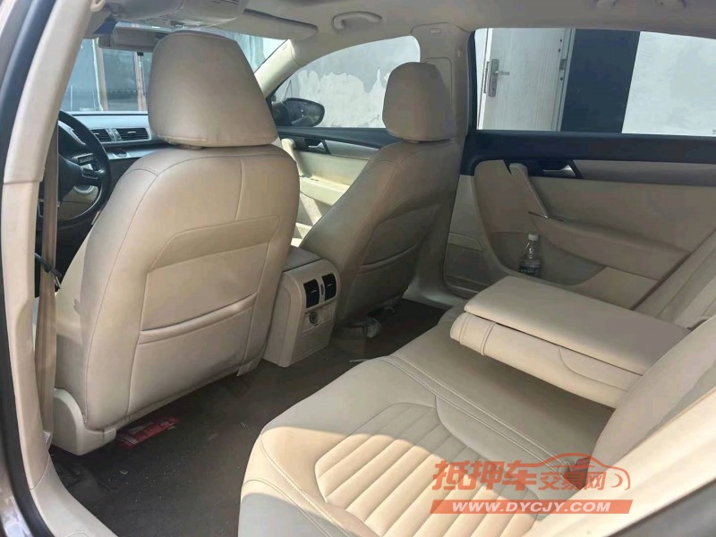 济南14年大众迈腾6