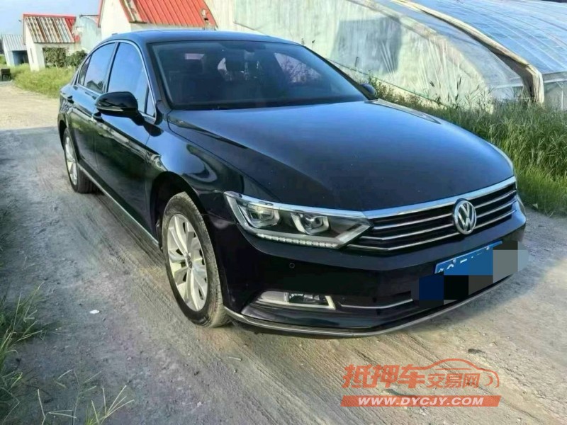 济南17年大众迈腾3