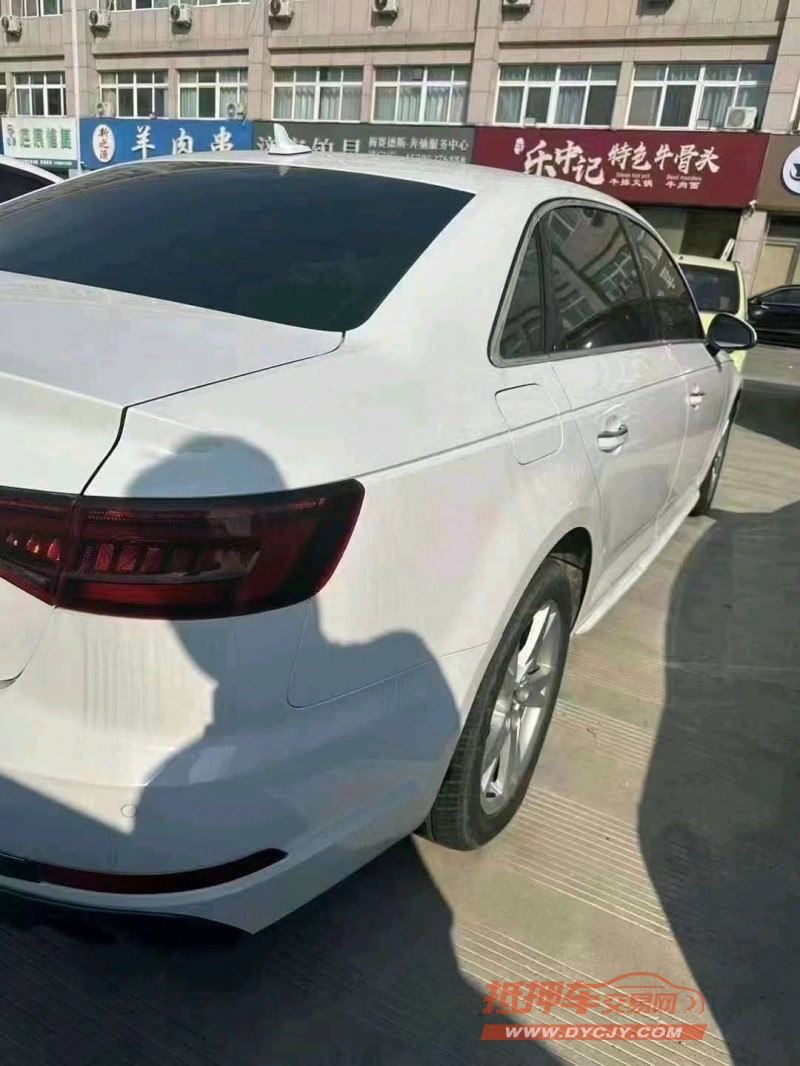 济宁18年奥迪A4L5