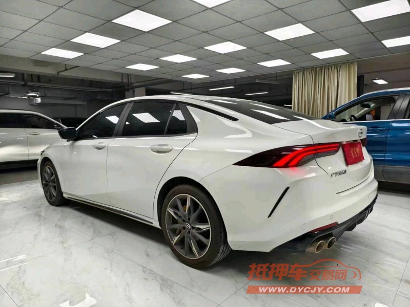 成都24年传祺影豹8