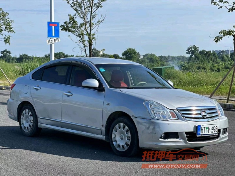 汕頭16年日產軒逸2