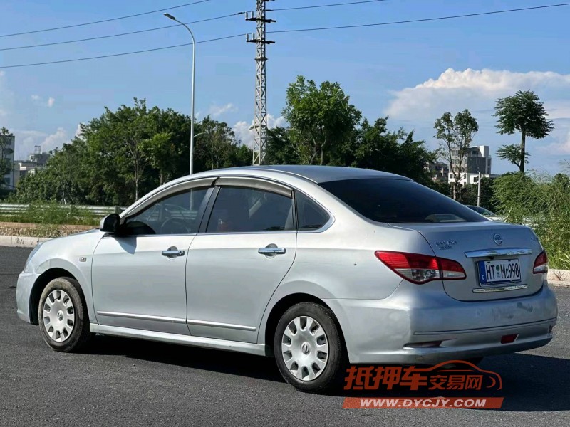 汕頭16年日產軒逸7
