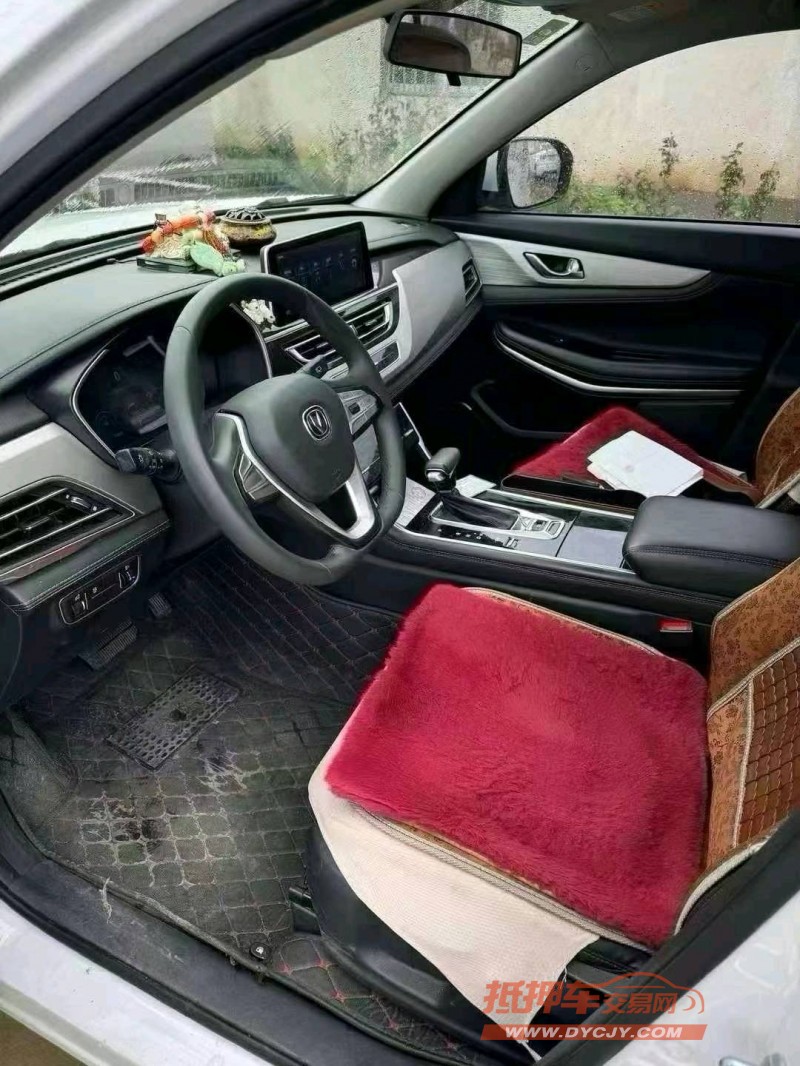 常州20年長安汽車CS756