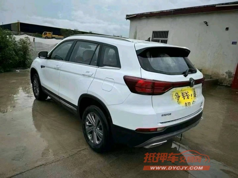 常州20年長安汽車CS757