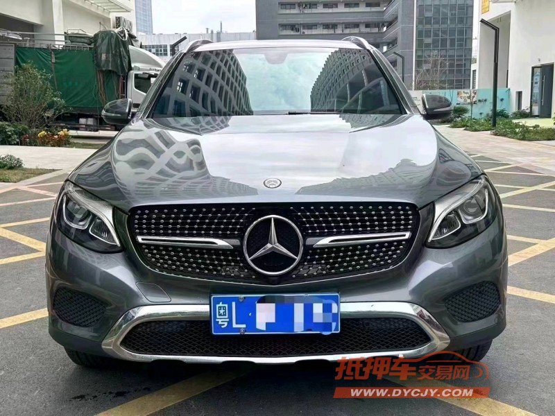 深圳19年奔驰GLC1