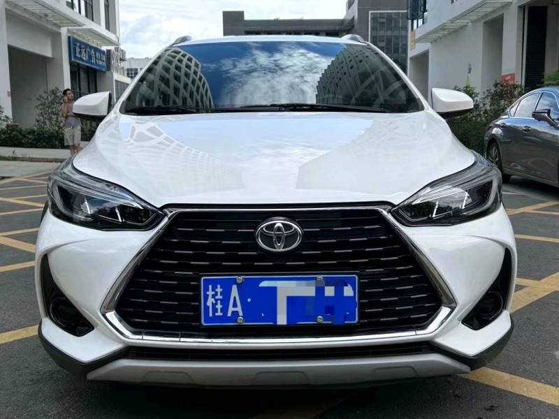 深圳22年丰田YARiS L 致炫1