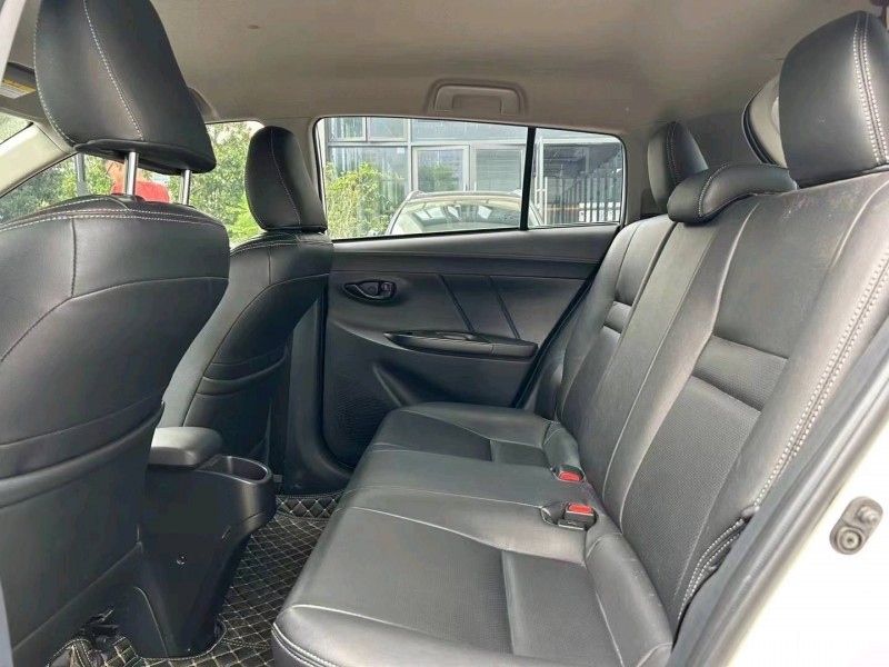 深圳22年丰田YARiS L 致炫5