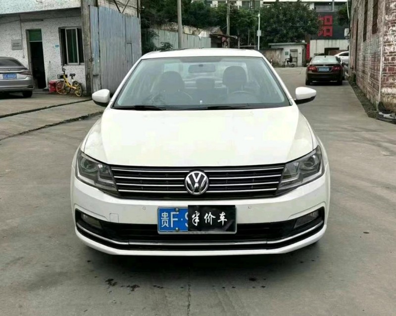 江门16年大众朗逸1