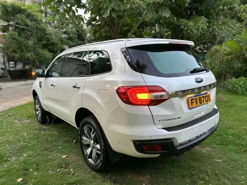 佛山16年福特撼路者6