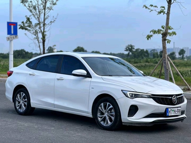 汕头22年别克威朗2