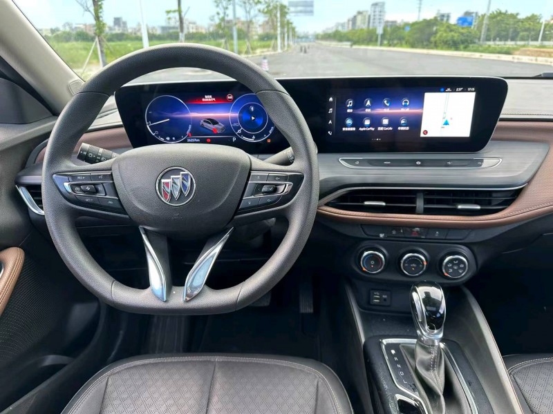 汕头22年别克威朗4