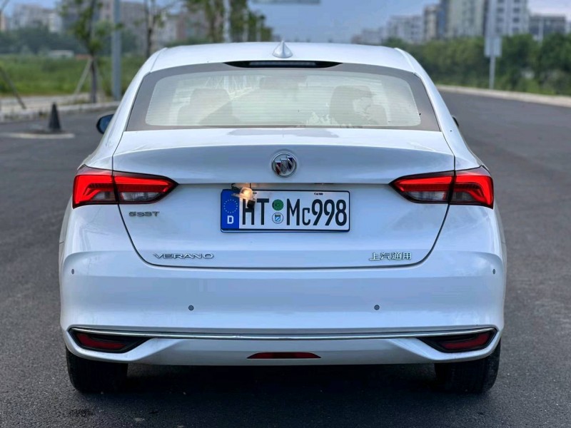 汕头22年别克威朗9