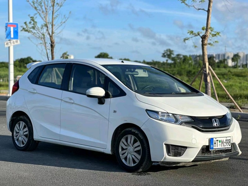 汕头16年本田飞度2