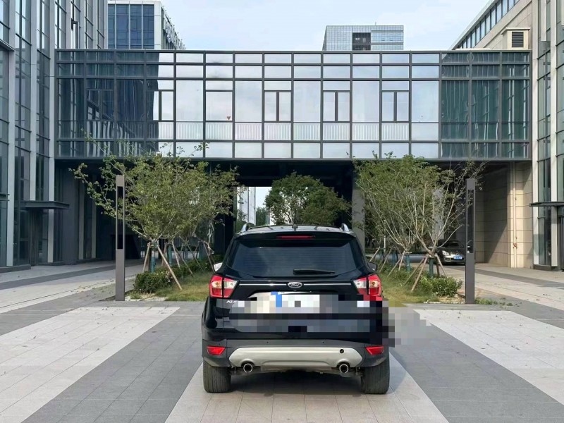 青岛18年福特翼虎7