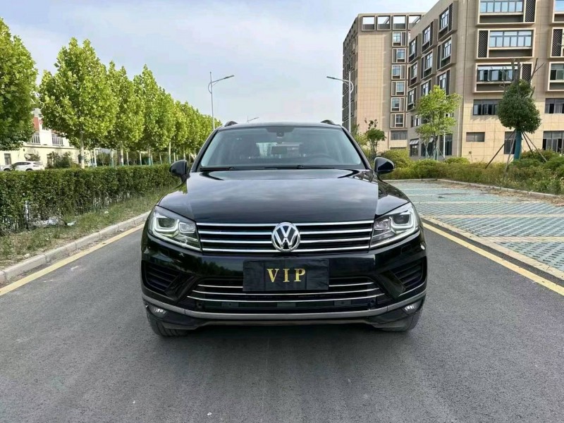 徐州17年大众途锐1