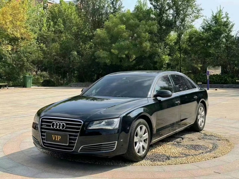 青岛13年奥迪A8L2