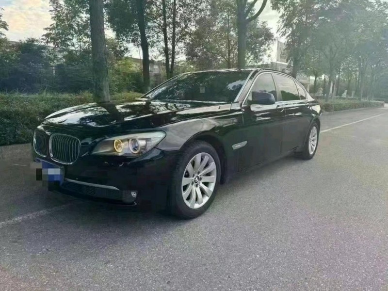 邵阳12年宝马7系3