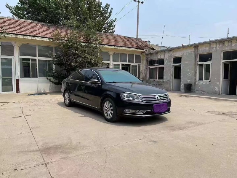 济南16年大众迈腾2