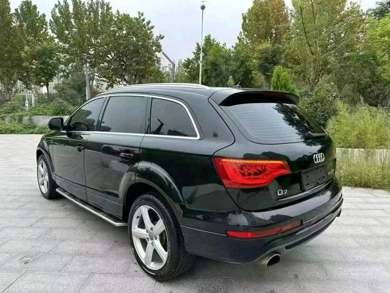 济宁14年奥迪Q72